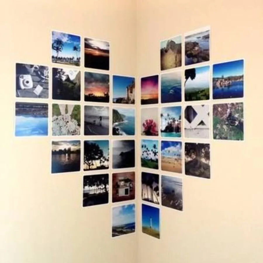 Menata Polaroid Bentuk Love Untuk Sudut Ruangan